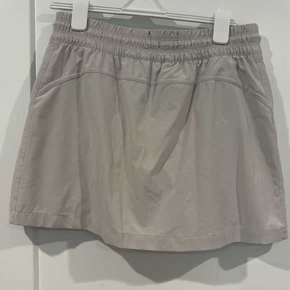 Athleta Womens Skort 12 - Picture 2 of 4